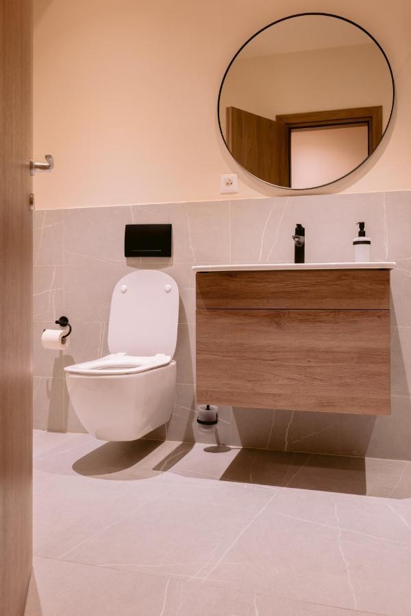 La Boheme Corbeanca - Partener Therme Ostratu Екстер'єр фото